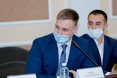 Сегодня к работе приступил новый состав Молодежного парламента при Законодательном Собрании